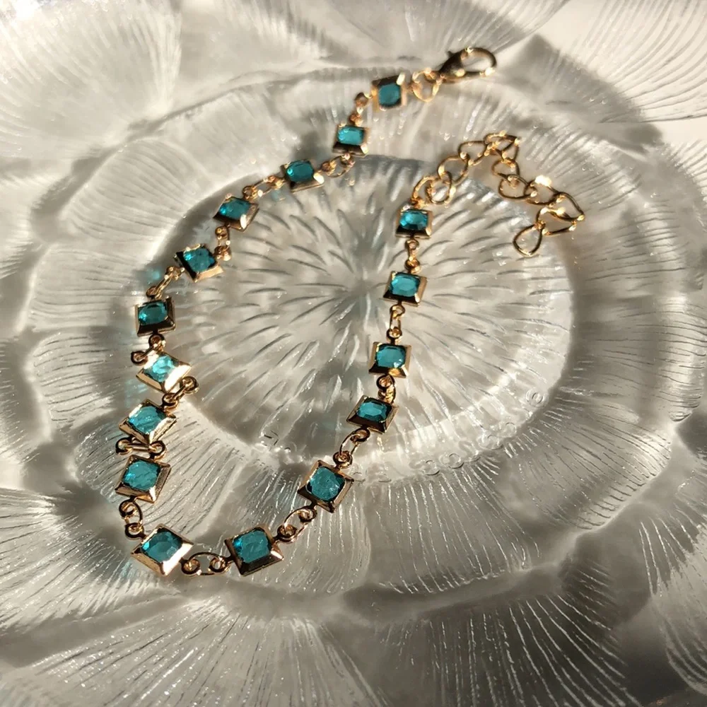 Blue Gold Toned Bracelet - Picture 6 of 7